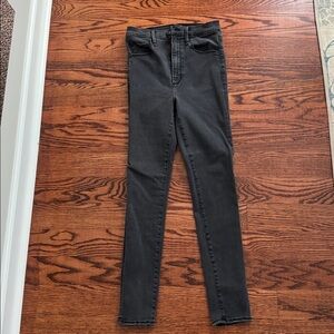 Stylish Black Skinny Jeans